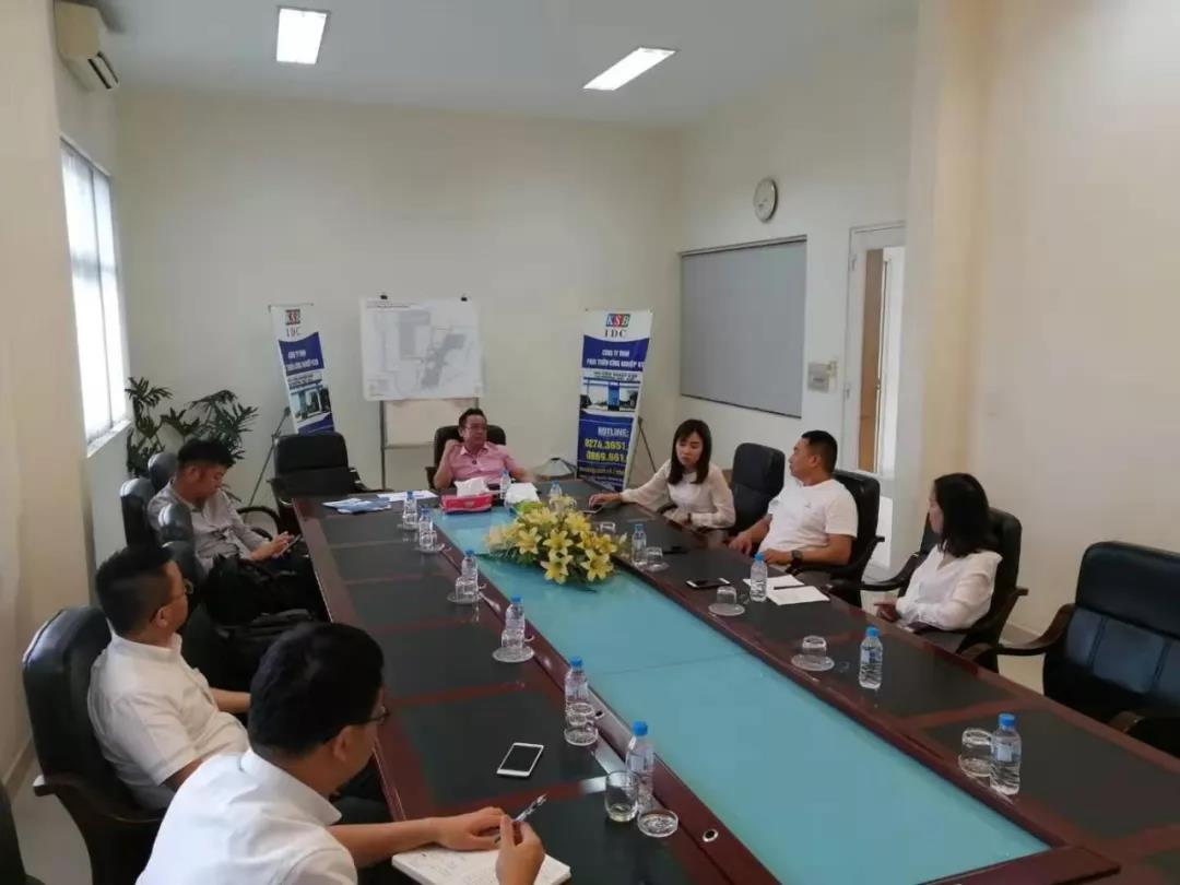 越南考察團(tuán)