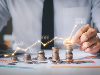 不合規(guī)資金出境方式：內(nèi)保外貸的風險與正確操作